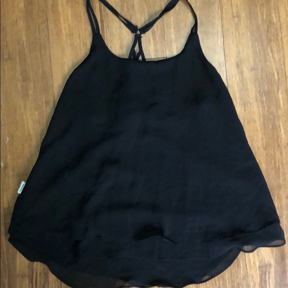 Black loose tank